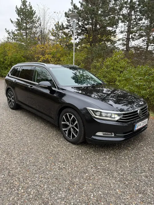 Volkswagen Passat 2018 photo 2