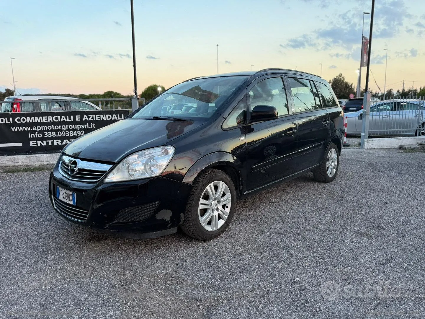 Opel Zafira 2009 photo 2