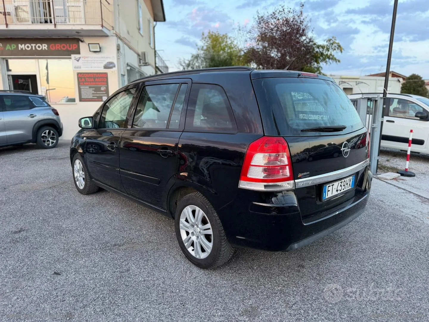 Opel Zafira 2009 photo 4