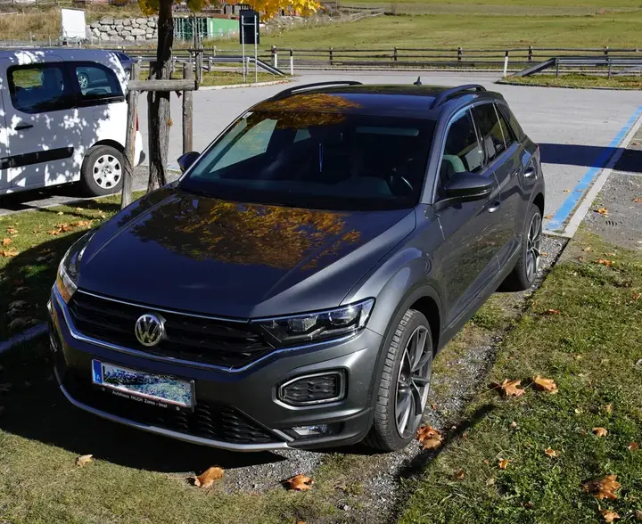 Volkswagen T-Roc 2018 photo 3