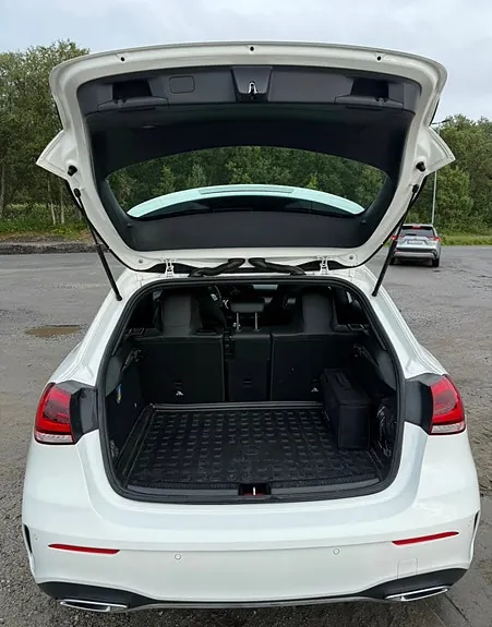 Mercedes-Benz A250 E 2021 photo 3