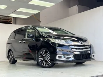 Honda Odyssey 2015 photo 2