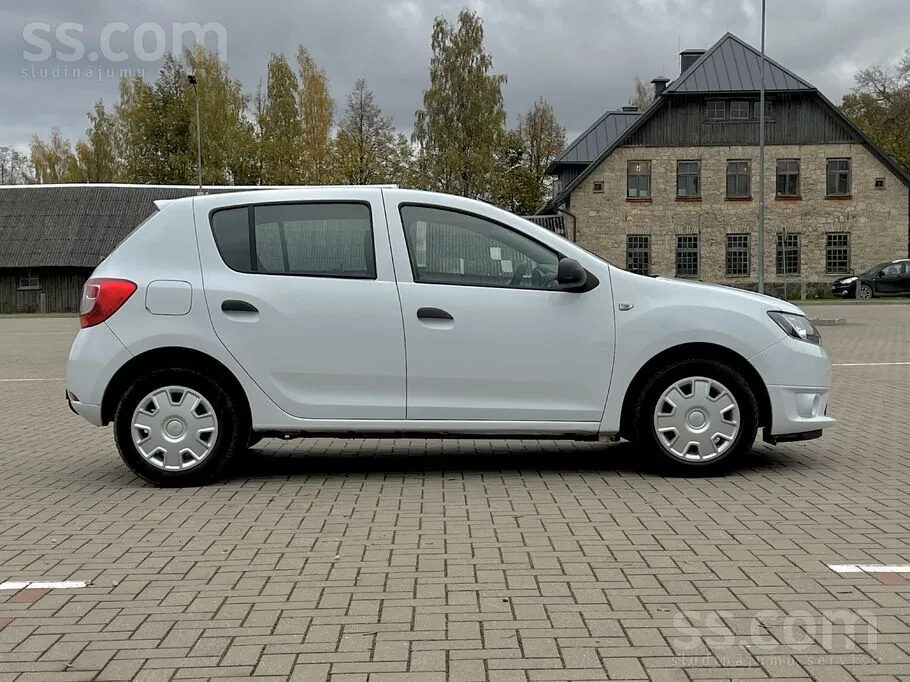 Dacia Sandero 2014 photo 5
