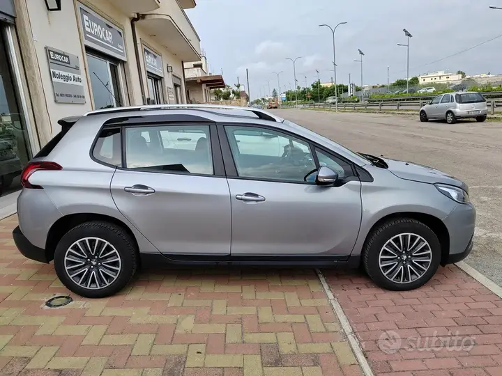 Peugeot 2008 2018 photo 5