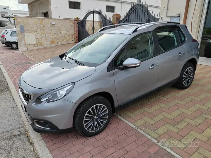 Peugeot 2008 2018 photo 2
