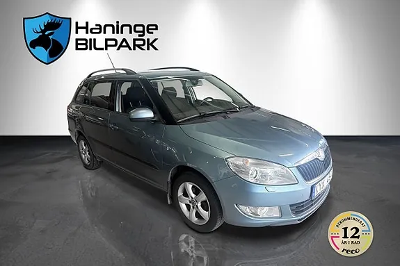 Skoda Fabia 2011 photo 5
