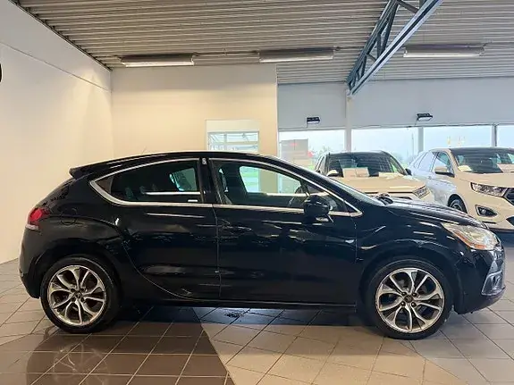 Citroen Ds4 2011 photo 2