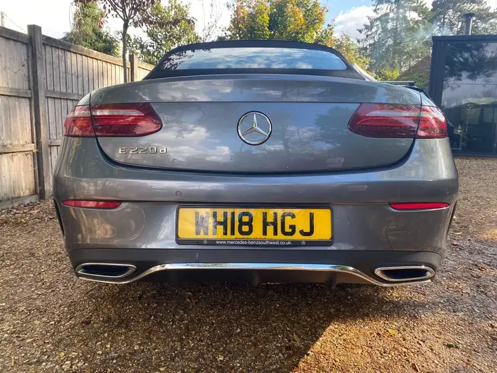 Mercedes-Benz E-Class 2018 photo 4