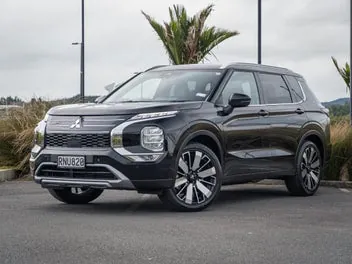 Mitsubishi Outlander 2026 photo 2
