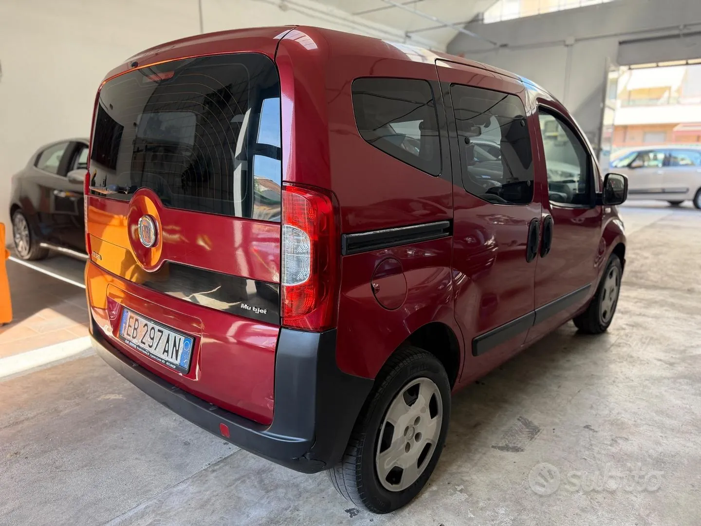 Fiat Qubo 2010 photo 2