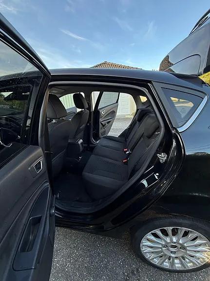 Ford Fiesta 2013 photo 5