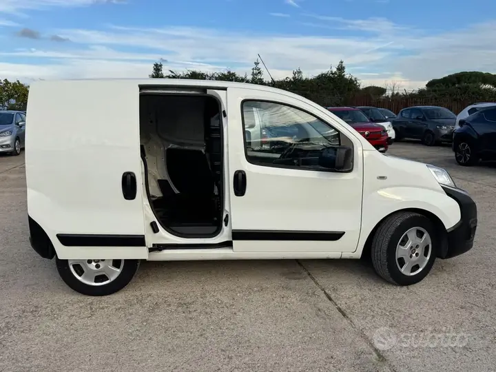 Fiat Fiorino 2021 photo 2