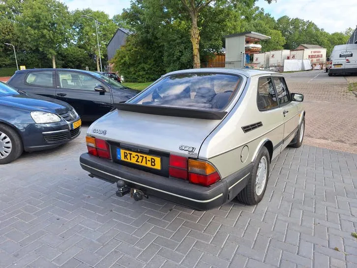 Saab 900 Classic 1991 photo 3