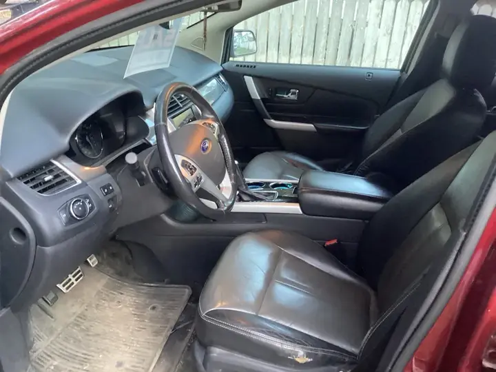 Ford Edge 2014 photo 2