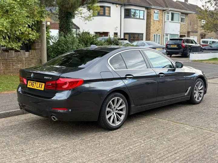 BMW 5 Series 2017 photo 3