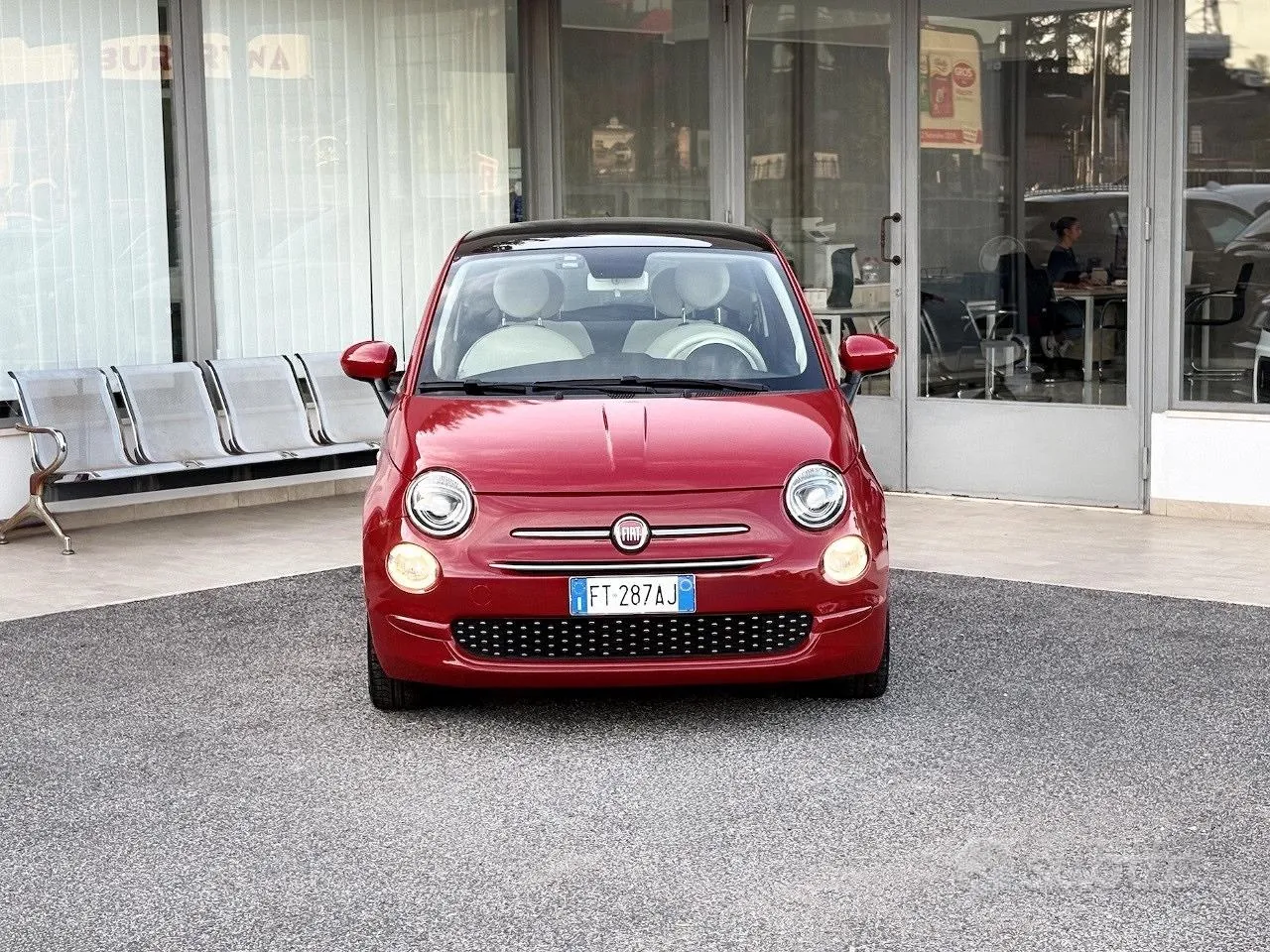 Fiat 500 2018 photo 2