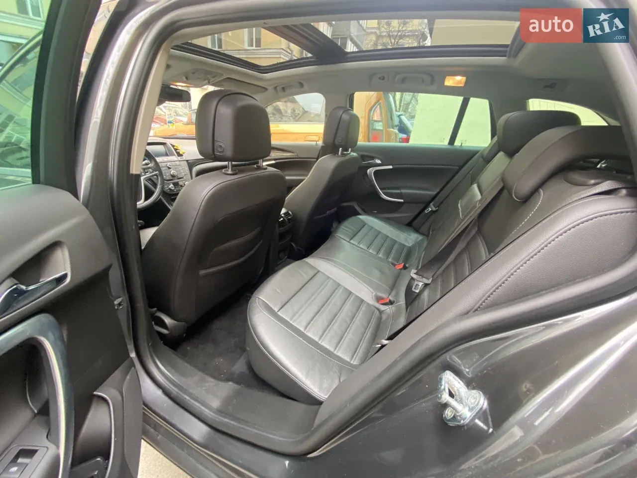 Opel Insignia 2011 photo 3