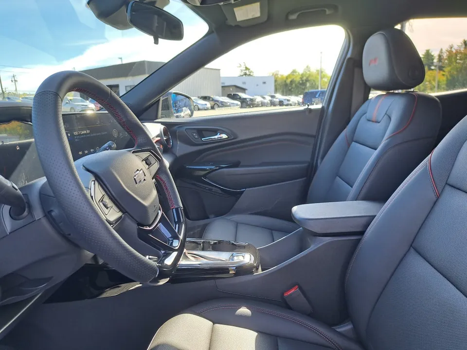Chevrolet Trax 2026 photo 2