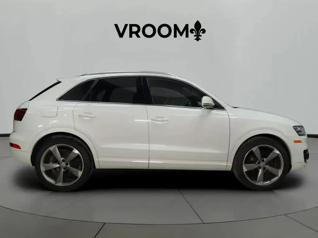 Audi Q3 2015 photo 4
