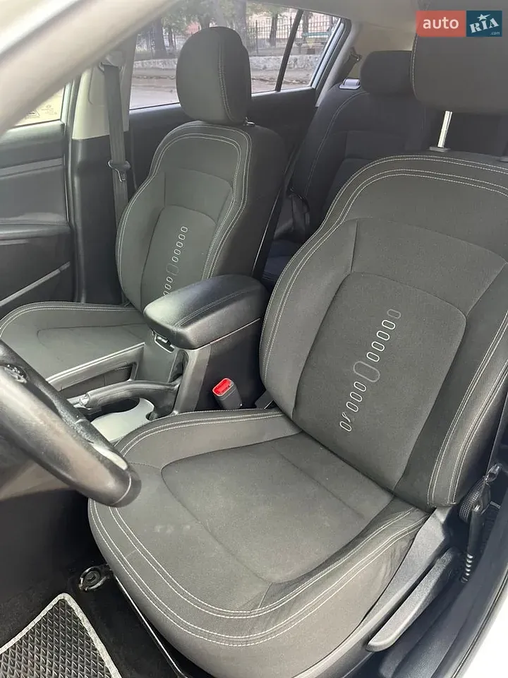 Kia Sportage 2011 photo 5