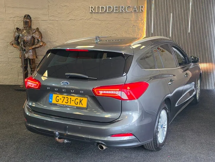Ford Focus 2019 photo 2