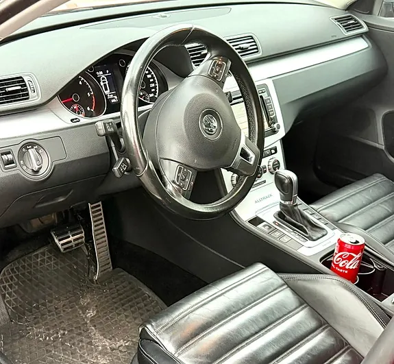 Volkswagen Passat Alltrack 2014 photo 4