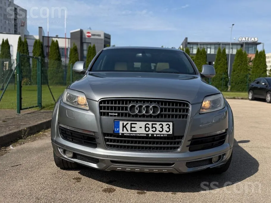 Audi Q7 2007 photo 2