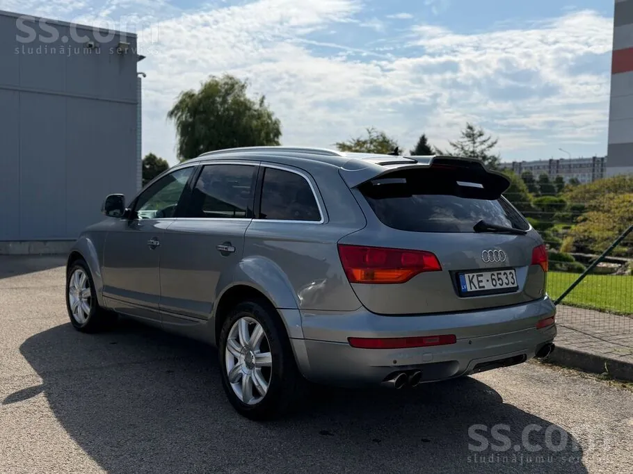 Audi Q7 2007 photo 5