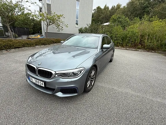 BMW 530E