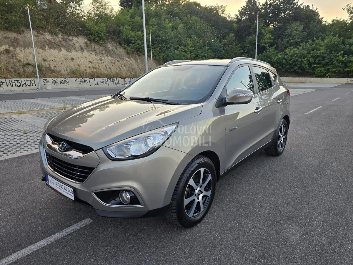 Hyundai Ix35 2011 photo 2
