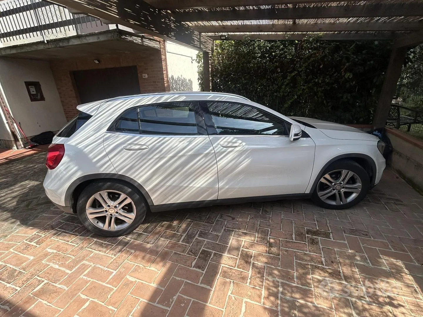 Mercedes-Benz Gla 2014 photo 2