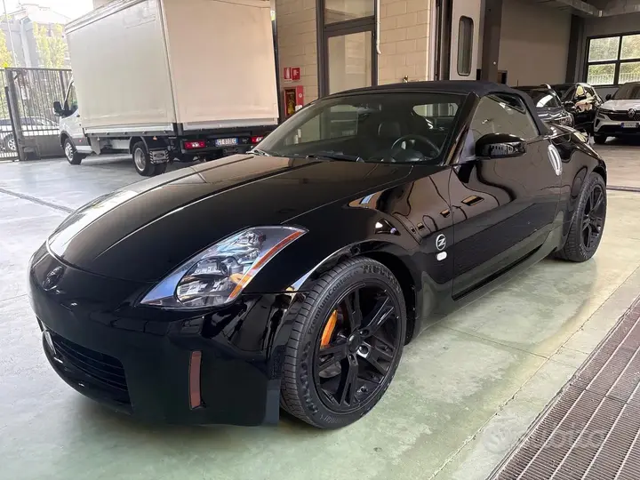 Nissan Z 2005 photo 5