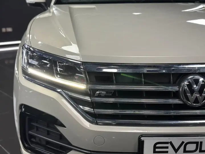 Volkswagen Touareg 2020 photo 5