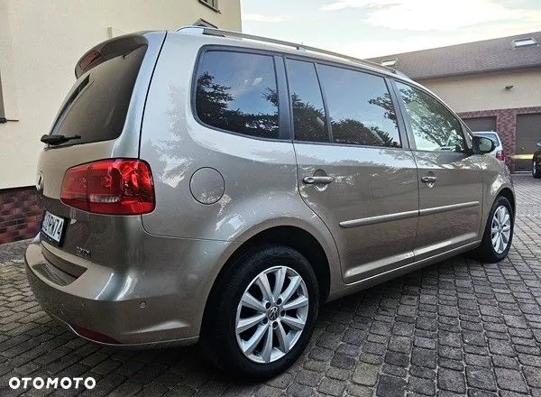 Volkswagen Touran 2014 photo 4