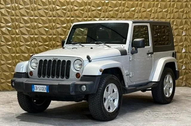 Jeep Wrangler Unlimited 2011 photo 3