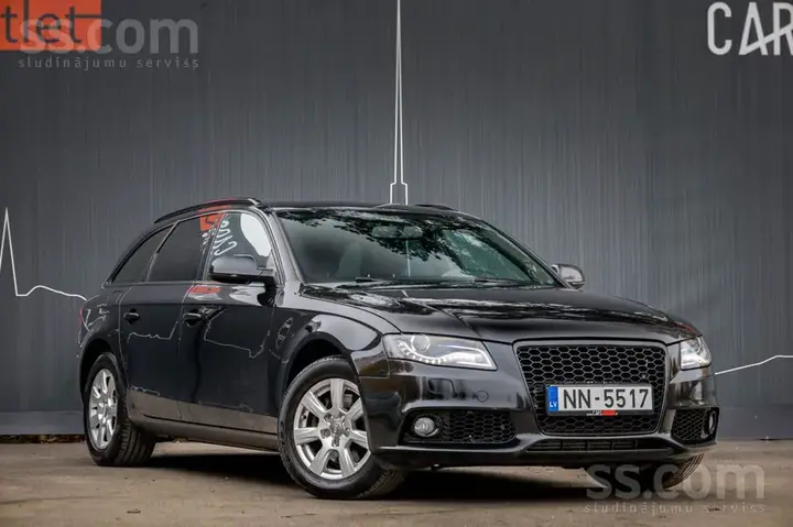 Audi A4 2010 photo 3