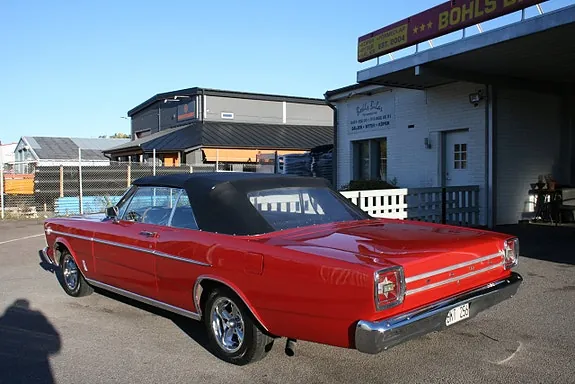 Ford Galaxie 1966 photo 4