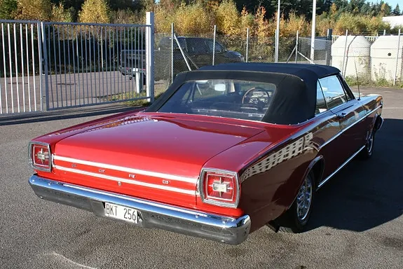 Ford Galaxie 1966 photo 5
