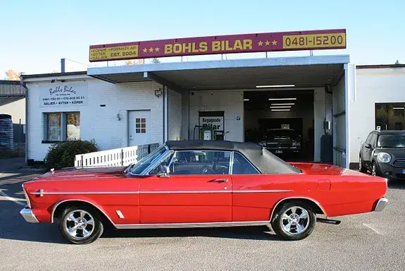 Ford Galaxie