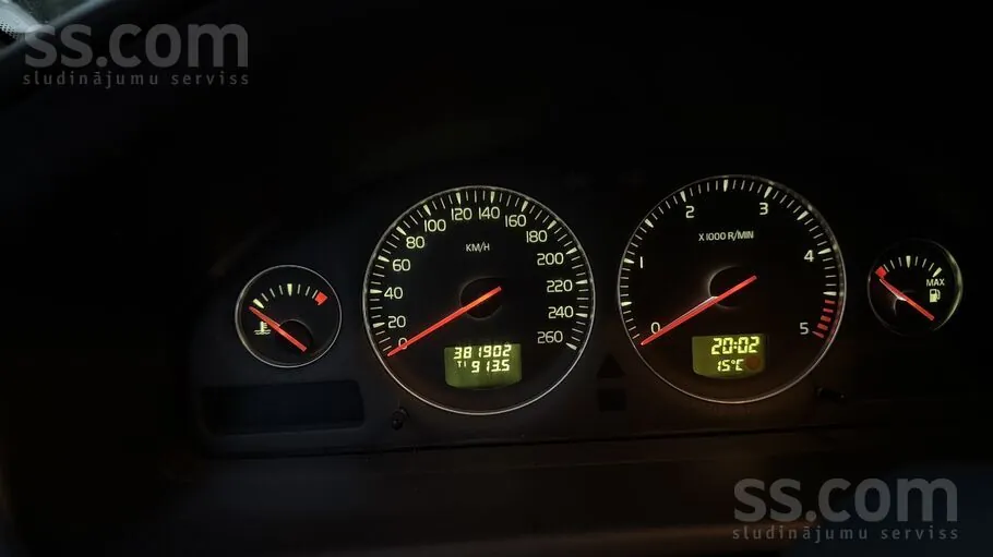 Volvo V70 2002 photo 5