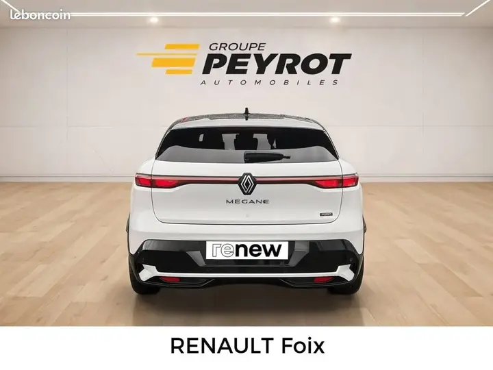 Renault Megane 2024 photo 4
