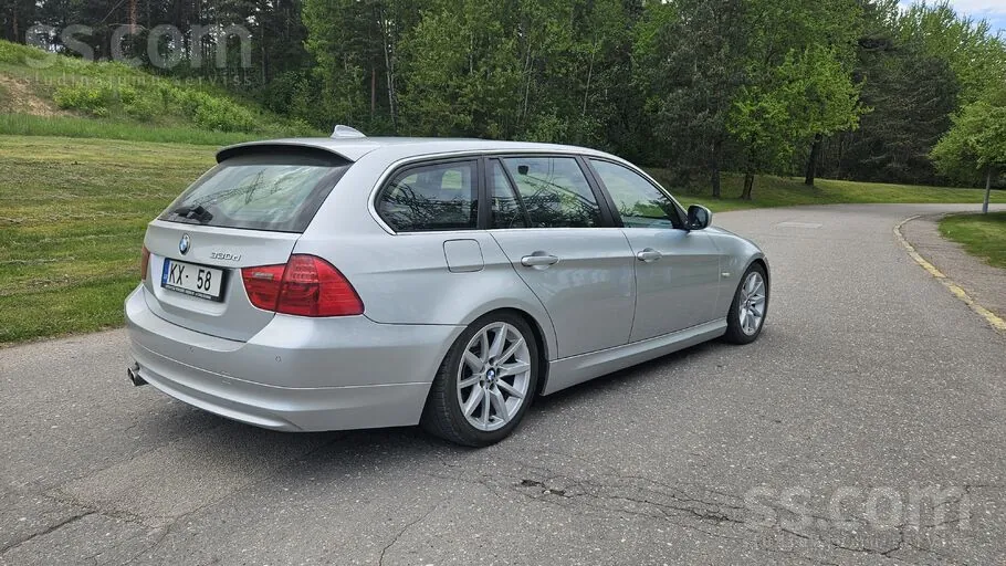BMW 330D 2008 photo 2