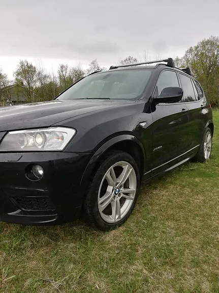 BMW X3 2012 photo 2