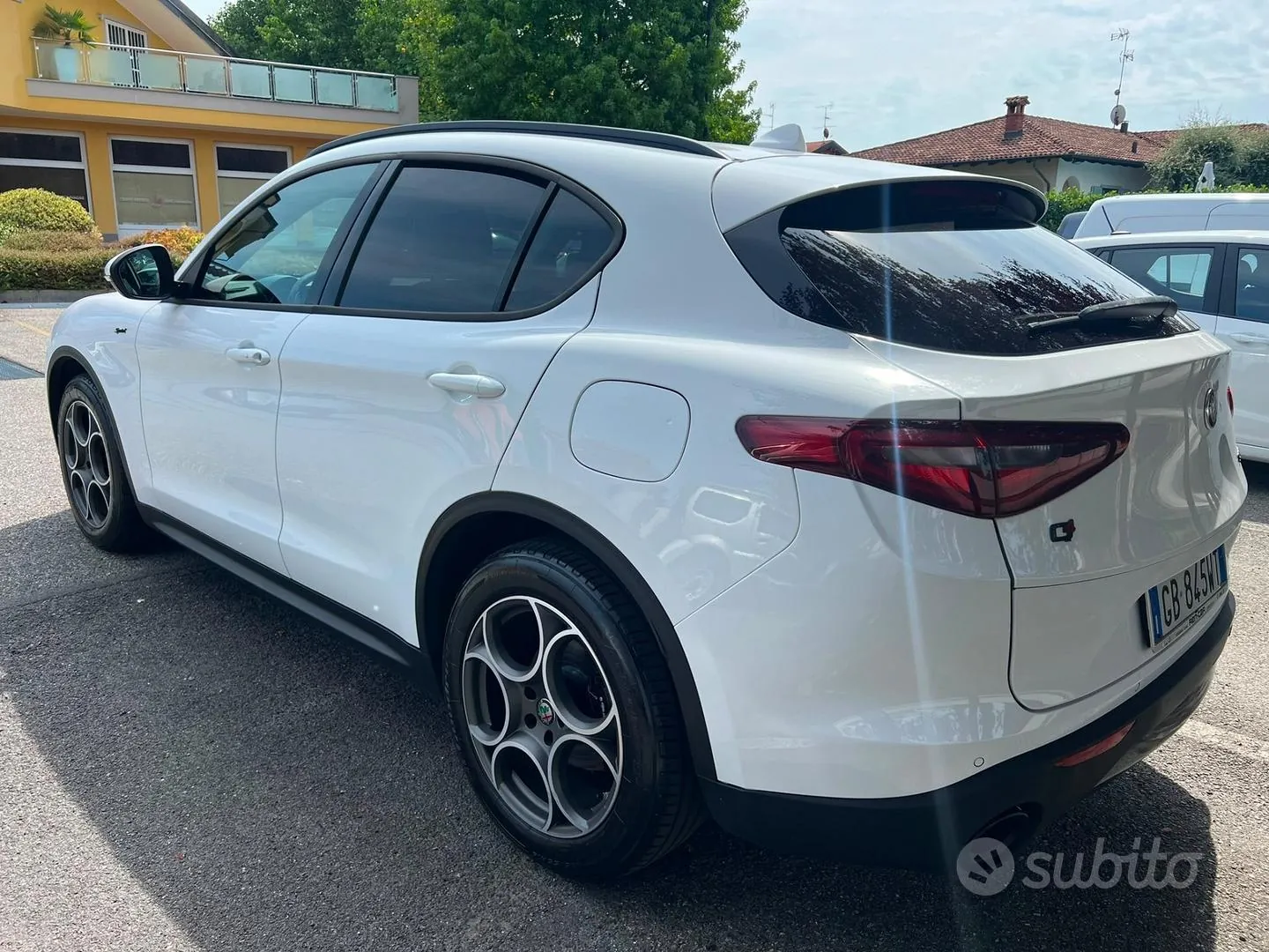 Alfa Romeo Stelvio 2021 photo 2