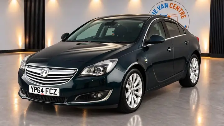 Vauxhall Insignia 2014 photo 3