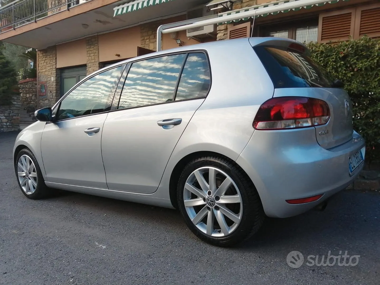 Volkswagen Golf 2012 photo 5