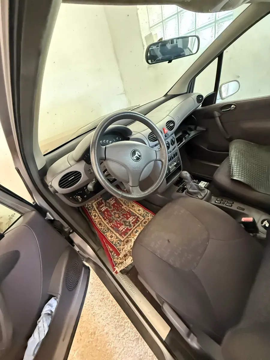 Mercedes-Benz A-Class 1998 photo 3