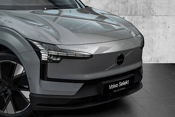Volvo Ex30 2026 photo 2