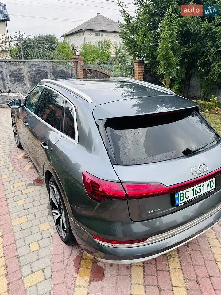 Audi E-Tron 2019 photo 3