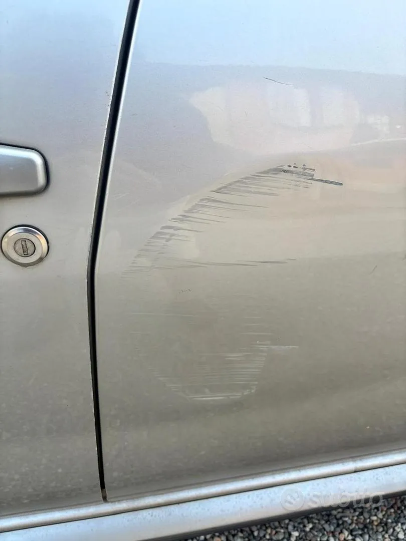 Dacia Sandero 2011 photo 5